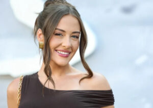 Brooke Schofield Age